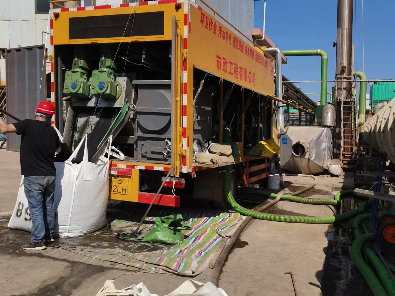 商水淤泥压干处理